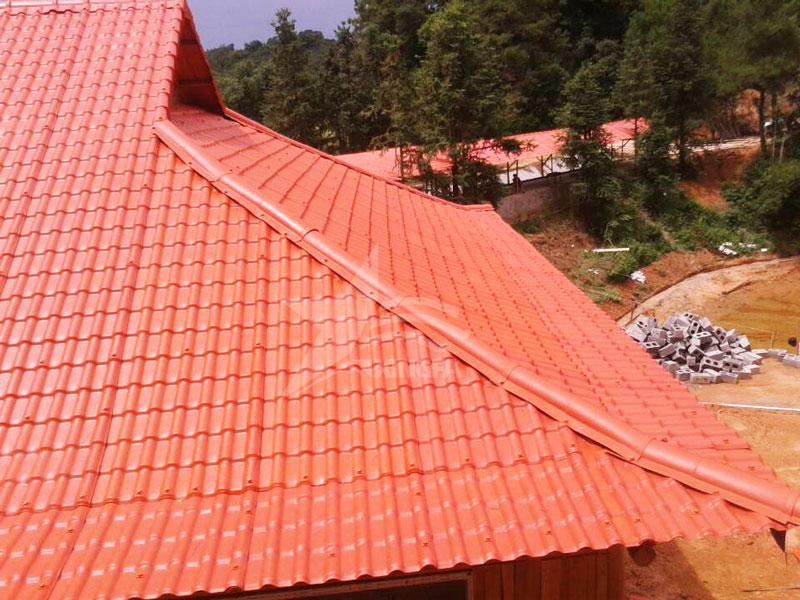 樹脂瓦防水性能,樹脂瓦的防水物理特性暴雨也不怕