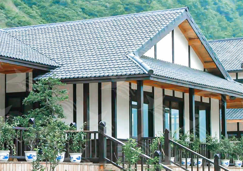 想購買材質好的屋面瓦,到底選合成樹脂瓦好還是鋁瓦好?